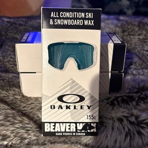 NWT Oakley BEAVER WAX Ski & Snowboard Wax All Condition Ski & Snowboard Wax